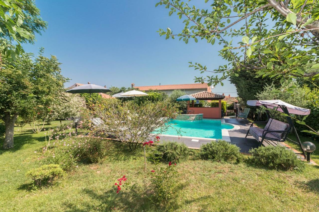 Country House Apartments Pula Exterior foto