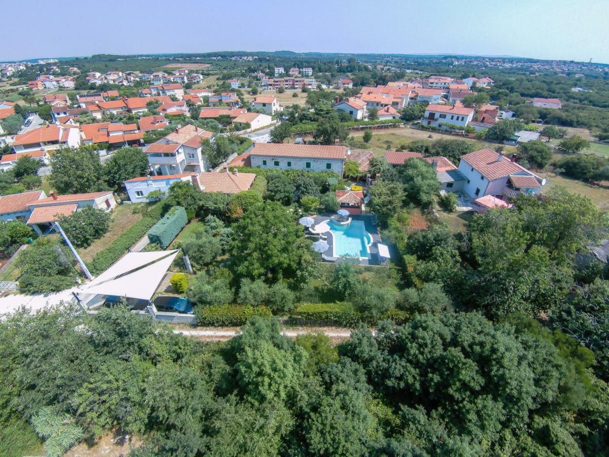 Country House Apartments Pula Exterior foto