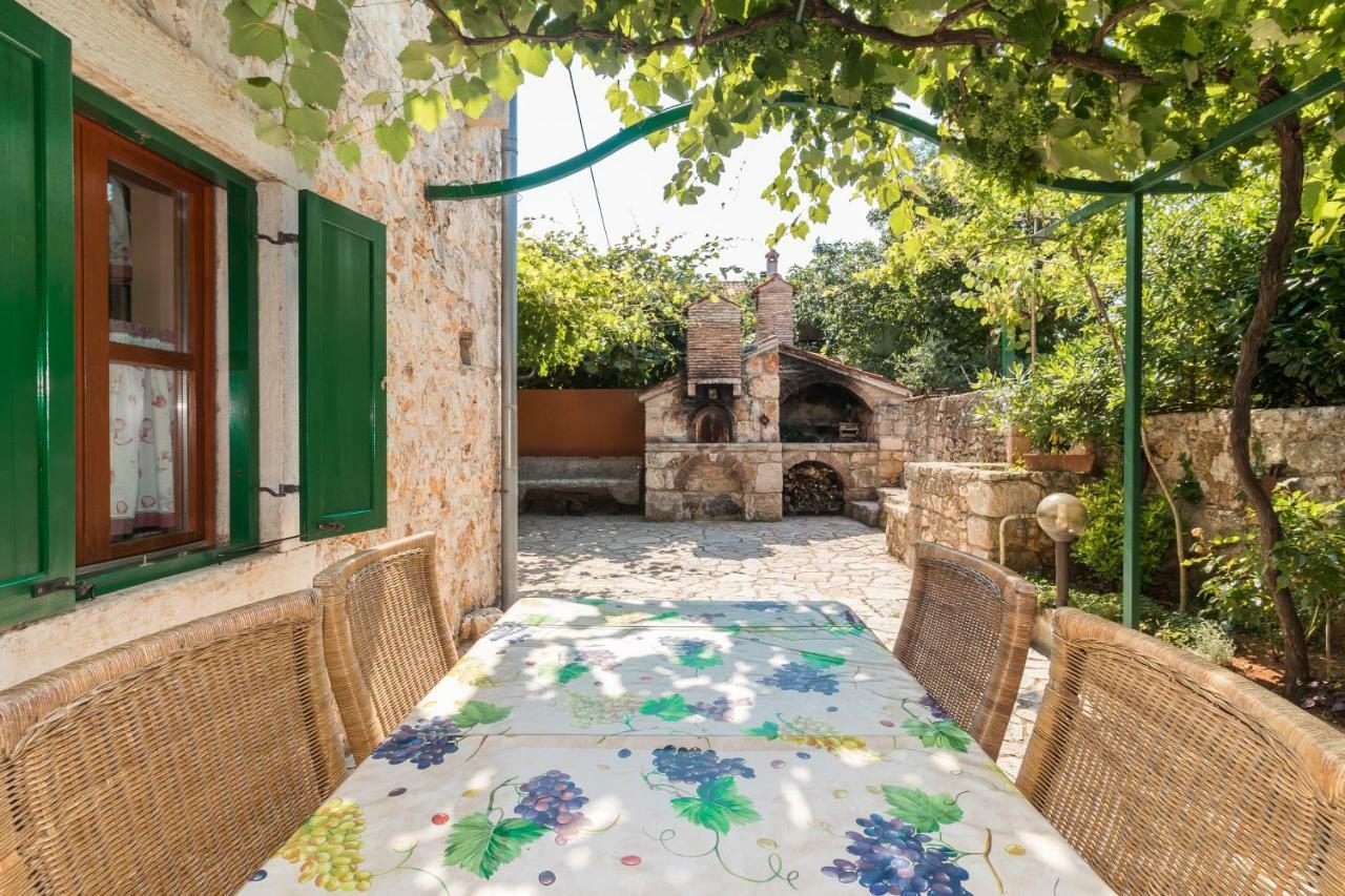 Country House Apartments Pula Exterior foto