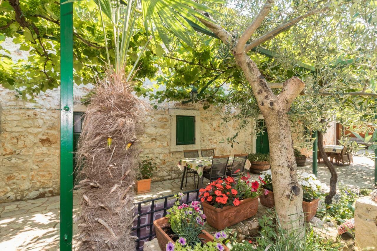 Country House Apartments Pula Exterior foto