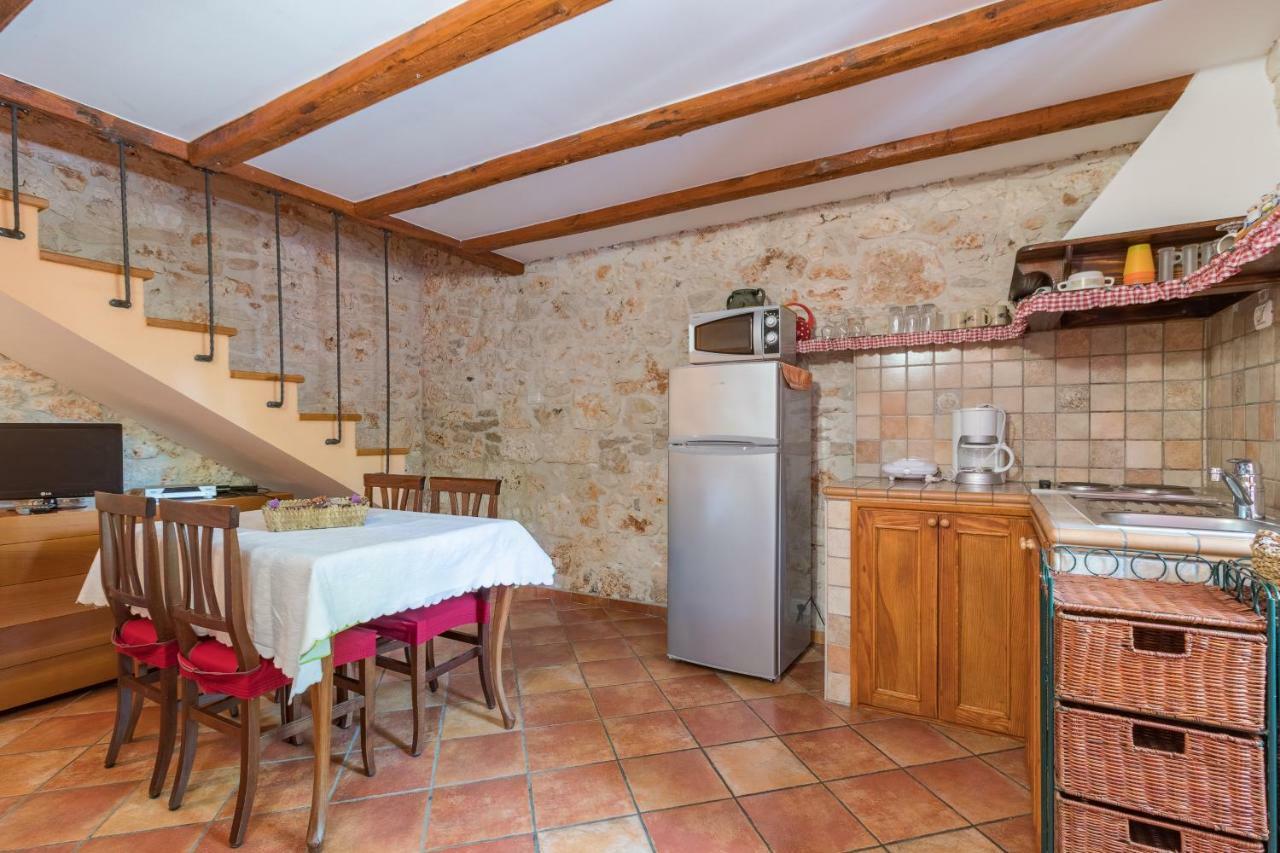 Country House Apartments Pula Exterior foto